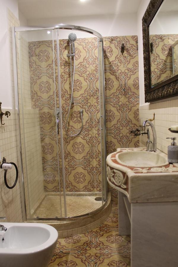 Dillo Suites Roma Esterno foto