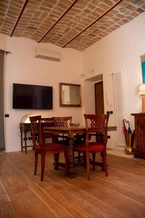 Dillo Suites Roma Esterno foto